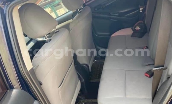 Buy Used Toyota Matrix Blue Car in Sekondi–Takoradi Metropolitan in Western Buy Used Toyota Matrix Blue Car in Sekondi–Takoradi Metropolitan in Western