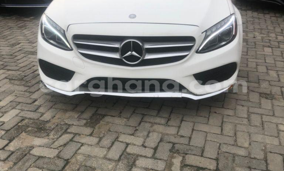 Buy Used Mercedes‒Benz C–Class White Car in Tema in Greater Accra