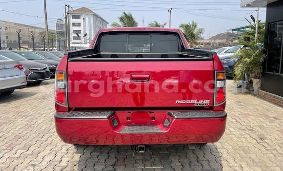 Sayi Na hannu Honda Ridgeline Red Mota in Tema a Greater Accra Sayi Na hannu Honda Ridgeline Red Mota in Tema a Greater Accra