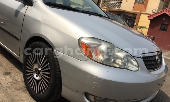 Ra Àlòkù Toyota Corolla Silver Ọkọ̀ in Tema ni Greater Accra