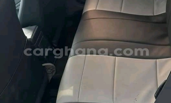 Sayi Na hannu Mercedes Viano Red Mota in Accra a Greater Accra Sayi Na hannu Mercedes Viano Red Mota in Accra a Greater Accra