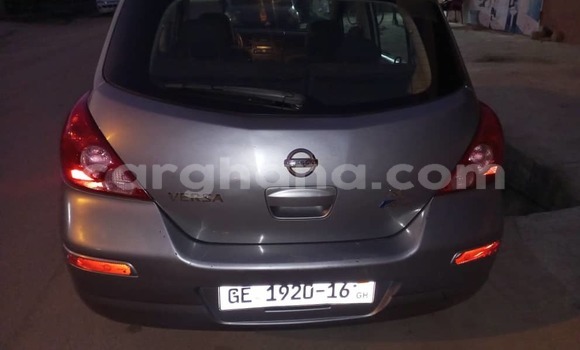 Ra Àlòkù Nissan Versa Silver Ọkọ̀ in Accra ni Greater Accra Ra Àlòkù Nissan Versa Silver Ọkọ̀ in Accra ni Greater Accra