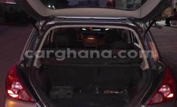 Ra Àlòkù Nissan Versa Silver Ọkọ̀ in Accra ni Greater Accra Ra Àlòkù Nissan Versa Silver Ọkọ̀ in Accra ni Greater Accra