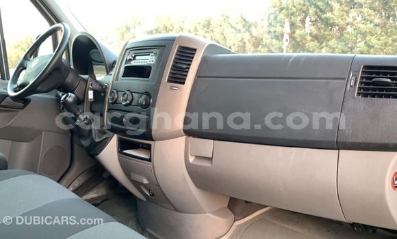 Ra Imported Volkswagen Beetle Blue Ọkọ̀ in Import - Dubai ni Ashanti Ra Imported Volkswagen Beetle Blue Ọkọ̀ in Import - Dubai ni Ashanti