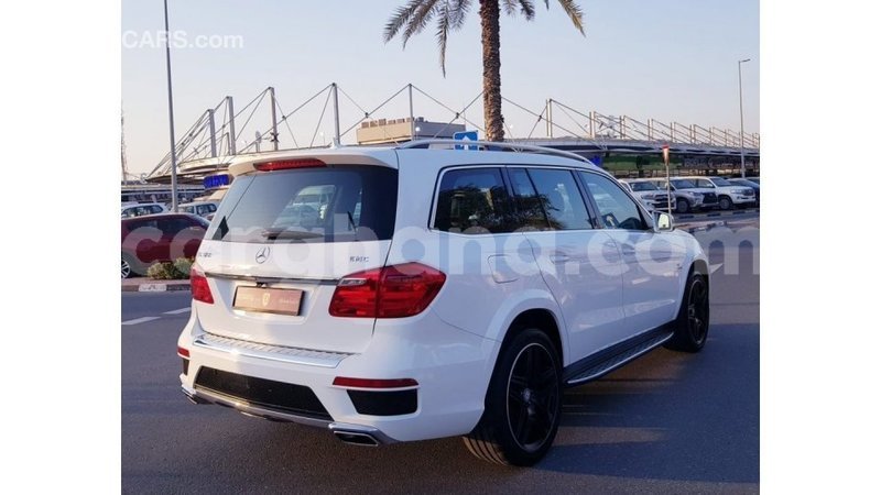 Big with watermark mercedes benz a200 ashanti import dubai 41456