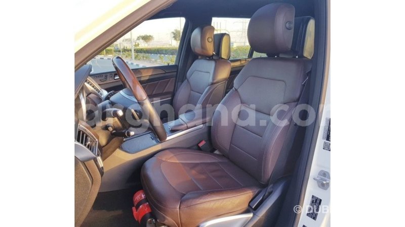 Big with watermark mercedes benz a200 ashanti import dubai 41456