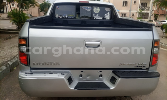 Sayi Na hannu Honda Ridgeline Azurfa Mota in Tema a Greater Accra Sayi Na hannu Honda Ridgeline Azurfa Mota in Tema a Greater Accra