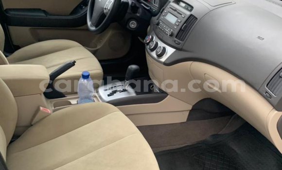 Buy Used Hyundai Elantra White Car in Tema in Greater Accra Buy Used Hyundai Elantra White Car in Tema in Greater Accra