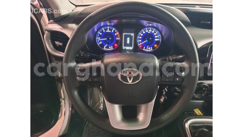 Big with watermark toyota hilux ashanti import dubai 41499