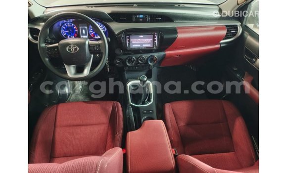 Ra Imported Toyota Hilux funfun Ọkọ̀ in Import - Dubai ni Ashanti Ra Imported Toyota Hilux funfun Ọkọ̀ in Import - Dubai ni Ashanti