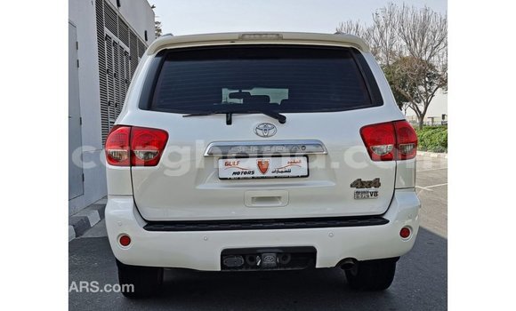 Buy Import Toyota Sequoia White Car in Import - Dubai in Ashanti Buy Import Toyota Sequoia White Car in Import - Dubai in Ashanti