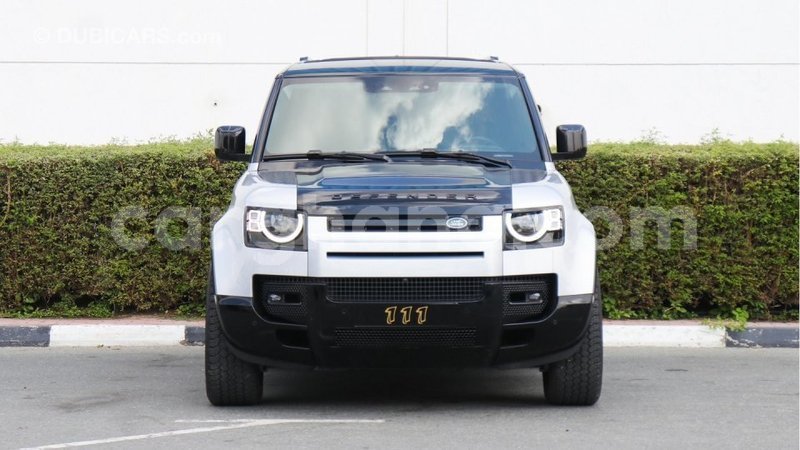 Big with watermark land rover defender ashanti import dubai 41505