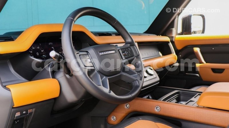 Big with watermark land rover defender ashanti import dubai 41509