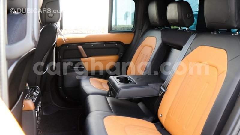 Big with watermark land rover defender ashanti import dubai 41509