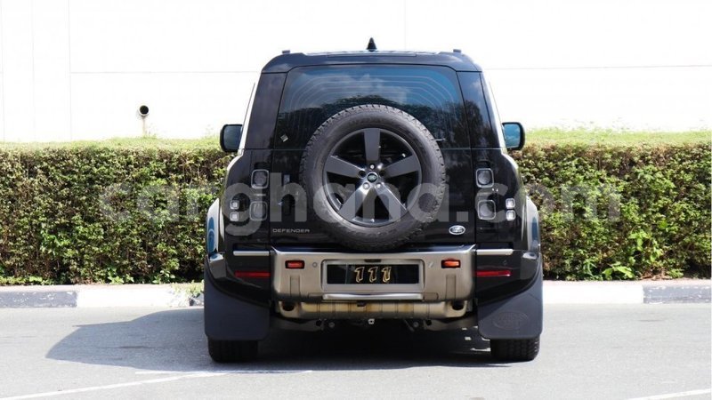 Big with watermark land rover defender ashanti import dubai 41509