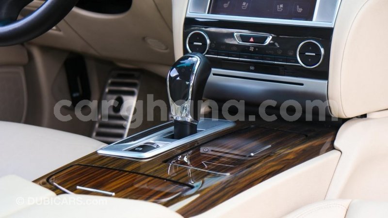 Big with watermark maserati quattroporte ashanti import dubai 41510