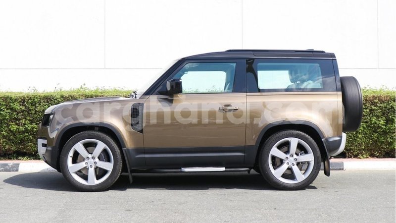 Big with watermark land rover defender ashanti import dubai 41511