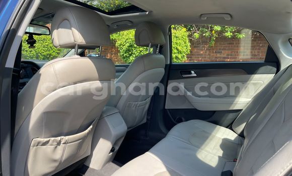 Sayi Imported Hyundai Sonata Blue Mota in Accra a Greater Accra Sayi Imported Hyundai Sonata Blue Mota in Accra a Greater Accra