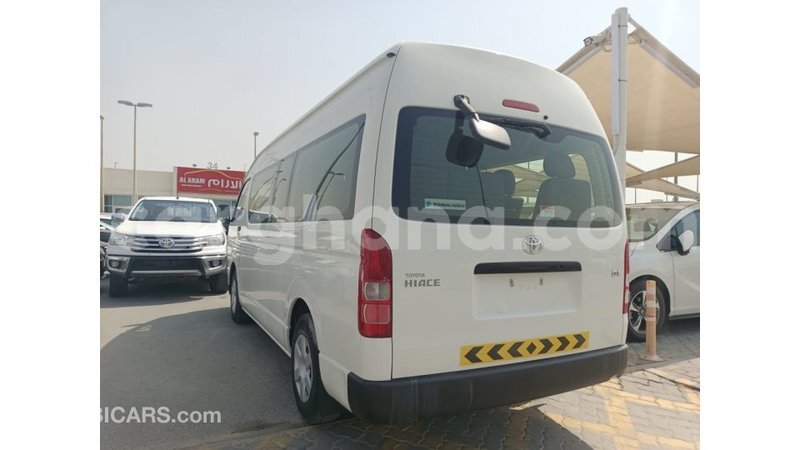 Big with watermark toyota hiace ashanti import dubai 41516