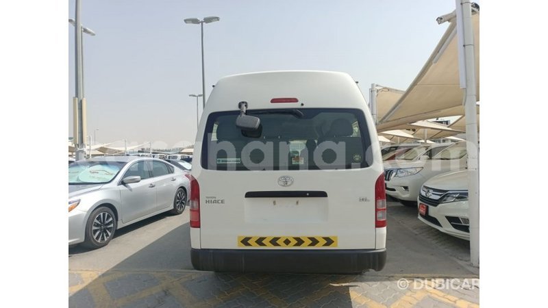 Big with watermark toyota hiace ashanti import dubai 41516