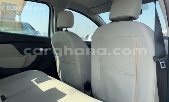 Ra Imported Renault Symbol funfun Ọkọ̀ in Import - Dubai ni Ashanti Ra Imported Renault Symbol funfun Ọkọ̀ in Import - Dubai ni Ashanti