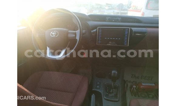 Ra Imported Toyota Hilux funfun Ọkọ̀ in Import - Dubai ni Ashanti Ra Imported Toyota Hilux funfun Ọkọ̀ in Import - Dubai ni Ashanti