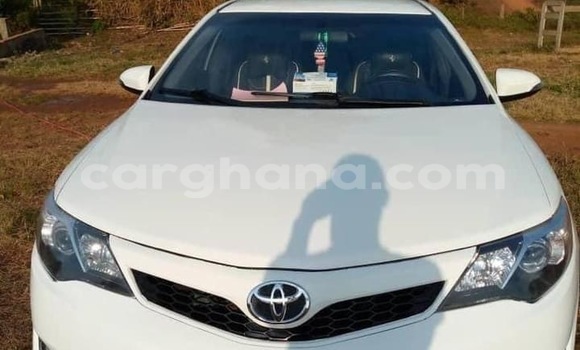 Buy Used Toyota Camry White Car in Sekondi–Takoradi Metropolitan in Western Buy Used Toyota Camry White Car in Sekondi–Takoradi Metropolitan in Western