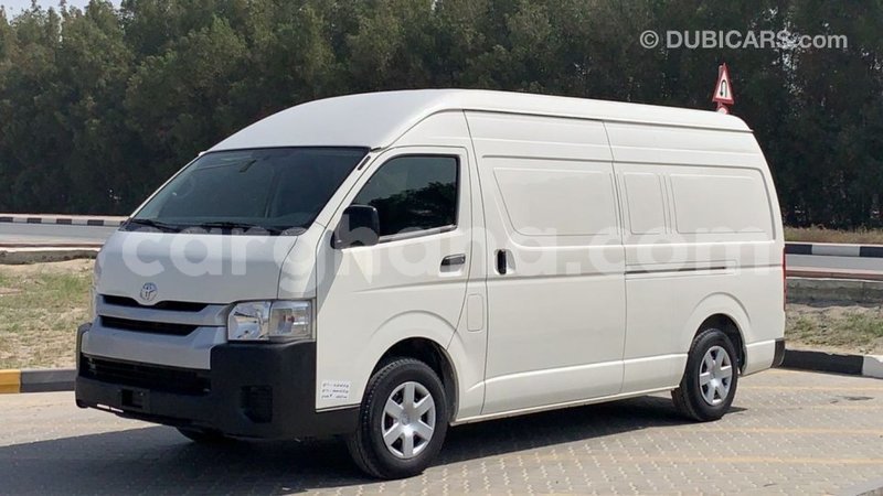 Big with watermark toyota hiace ashanti import dubai 41526