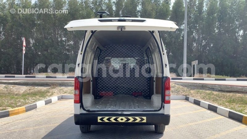 Big with watermark toyota hiace ashanti import dubai 41526