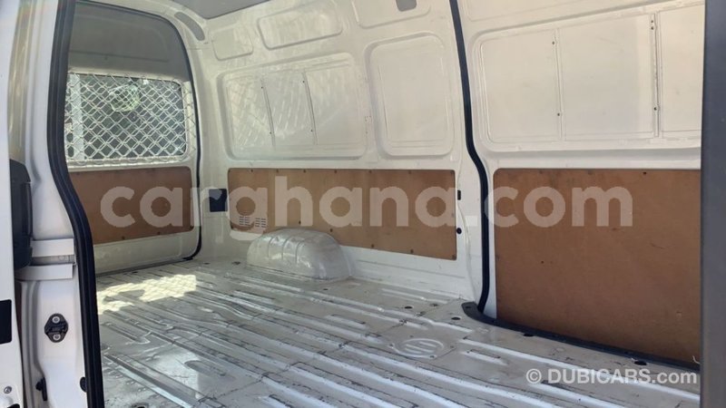 Big with watermark toyota hiace ashanti import dubai 41526