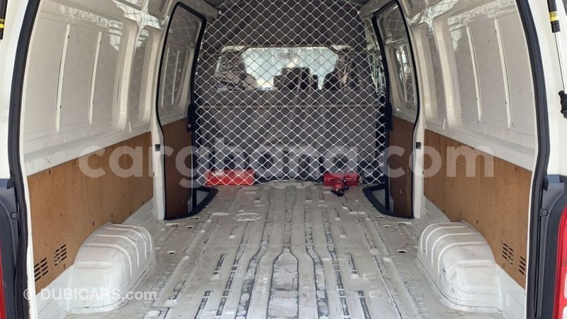 Big with watermark toyota hiace ashanti import dubai 41526