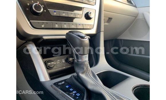 Ra Imported Hyundai Sonata Red Ọkọ̀ in Import - Dubai ni Ashanti Ra Imported Hyundai Sonata Red Ọkọ̀ in Import - Dubai ni Ashanti