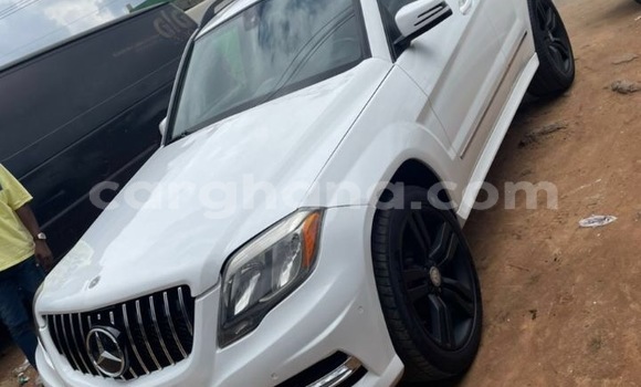 Buy Used Mercedes‒Benz GLK–Class White Car in Tema in Greater Accra