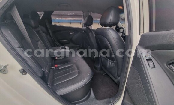 Sayi Na hannu Hyundai Tucson White Mota in Tema a Greater Accra Sayi Na hannu Hyundai Tucson White Mota in Tema a Greater Accra