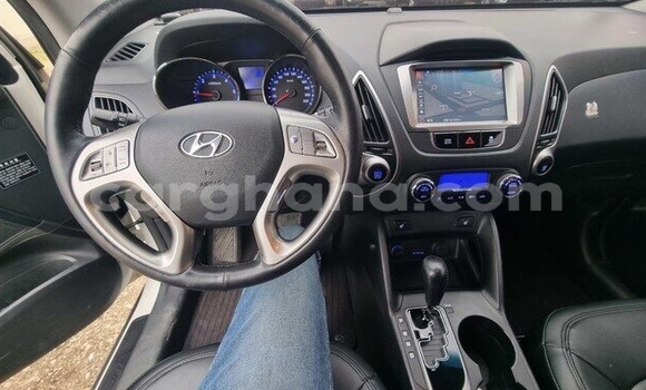 Sayi Na hannu Hyundai Tucson White Mota in Tema a Greater Accra Sayi Na hannu Hyundai Tucson White Mota in Tema a Greater Accra