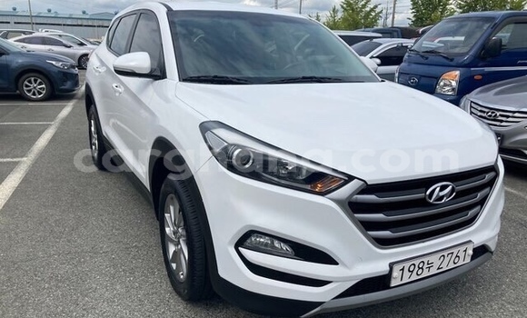 Ra Àlòkù Hyundai Tucson funfun Ọkọ̀ in Tema ni Greater Accra