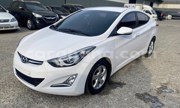 Buy Used Hyundai Elantra White Car in Tema in Greater Accra Buy Used Hyundai Elantra White Car in Tema in Greater Accra