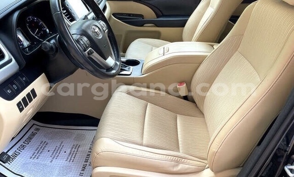 Sayi Na hannu Toyota Highlander Black Mota in Tema a Greater Accra Sayi Na hannu Toyota Highlander Black Mota in Tema a Greater Accra