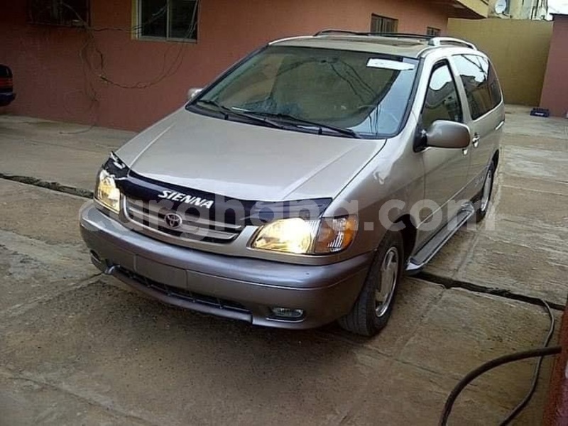 Big with watermark toyota sienna western sekondi takoradi metropolitan 41560