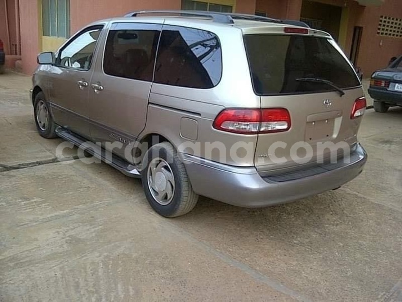 Big with watermark toyota sienna western sekondi takoradi metropolitan 41560