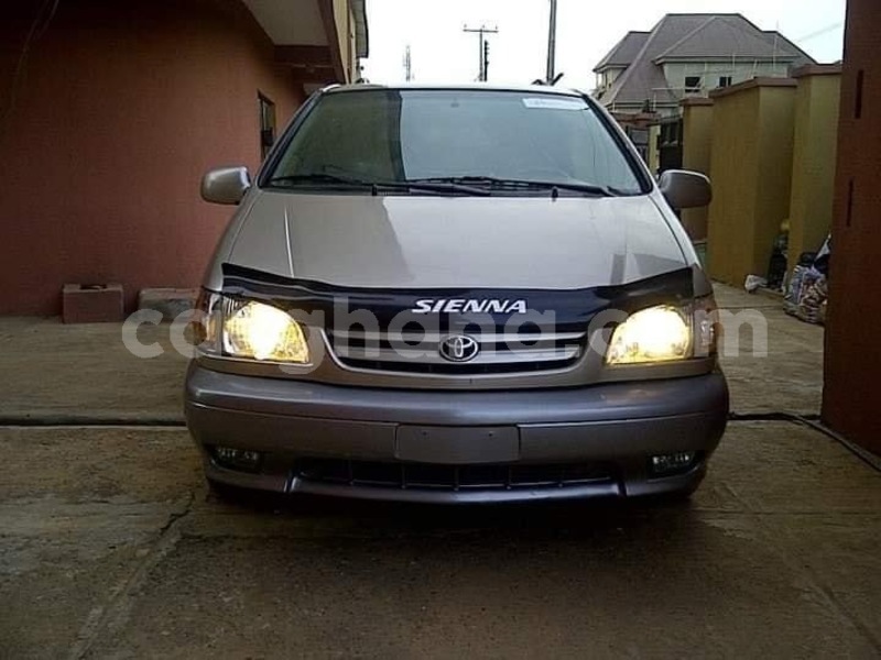 Big with watermark toyota sienna western sekondi takoradi metropolitan 41560