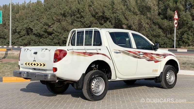 Big with watermark mitsubishi l200 ashanti import dubai 41563