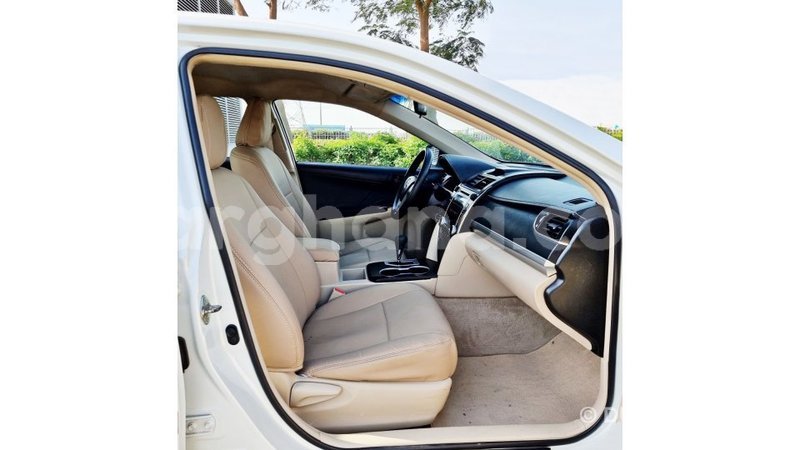 Big with watermark toyota camry ashanti import dubai 41565