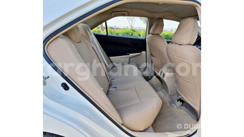 Big with watermark toyota camry ashanti import dubai 41565