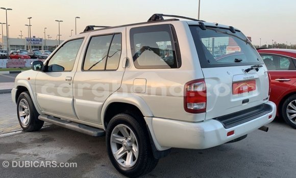 Sayi Imported Nissan Pathfinder White Mota in Import - Dubai a Ashanti Sayi Imported Nissan Pathfinder White Mota in Import - Dubai a Ashanti