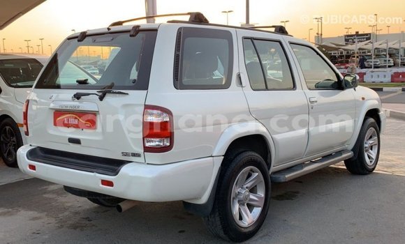 Sayi Imported Nissan Pathfinder White Mota in Import - Dubai a Ashanti Sayi Imported Nissan Pathfinder White Mota in Import - Dubai a Ashanti