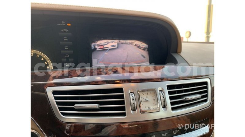 Big with watermark mercedes benz a200 ashanti import dubai 41568