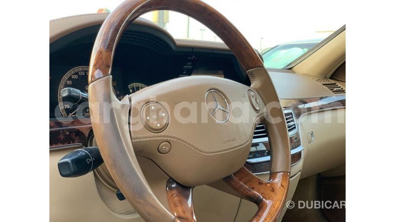 Big with watermark mercedes benz a200 ashanti import dubai 41568