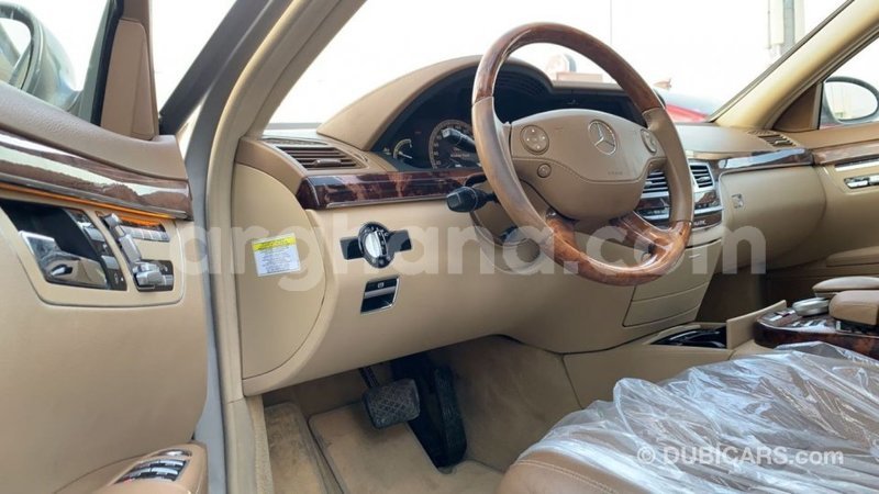 Big with watermark mercedes benz a200 ashanti import dubai 41568