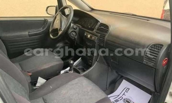 Buy Used Opel Zafira White Car in Accra in Greater Accra Buy Used Opel Zafira White Car in Accra in Greater Accra